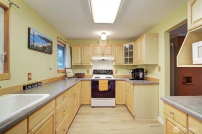 2849 NE 178th Street , Lake Forest Park, WA 98155-4020 - Photo 12