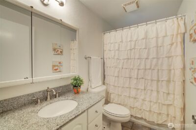 2849 NE 178th Street , Lake Forest Park, WA 98155-4020 - Photo 15