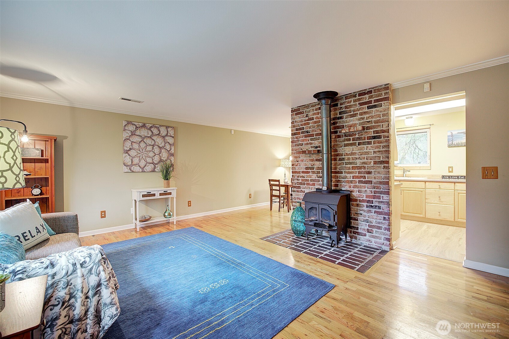 2849 NE 178th Street , Lake Forest Park, WA 98155-4020