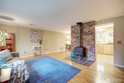 2849 NE 178th Street , Lake Forest Park, WA 98155-4020 - Photo 4