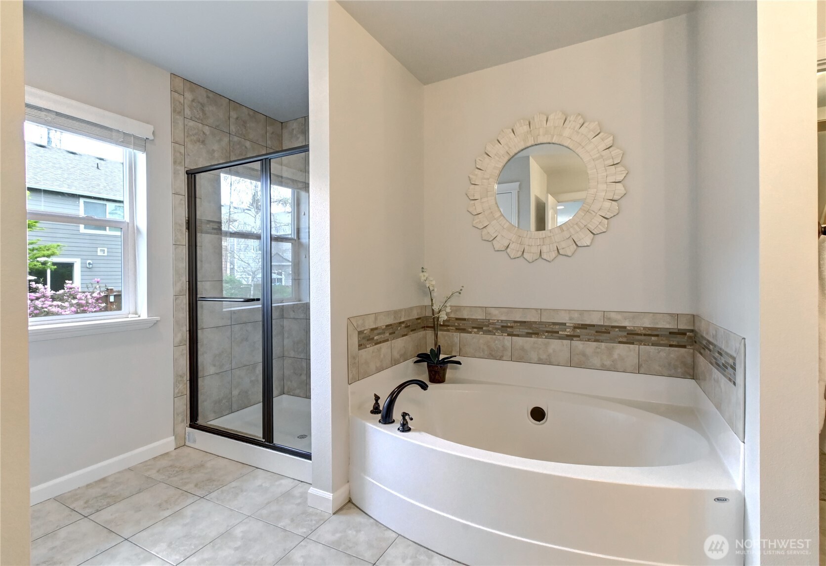 21218 SE 260th Street , Maple Valley, WA 98038