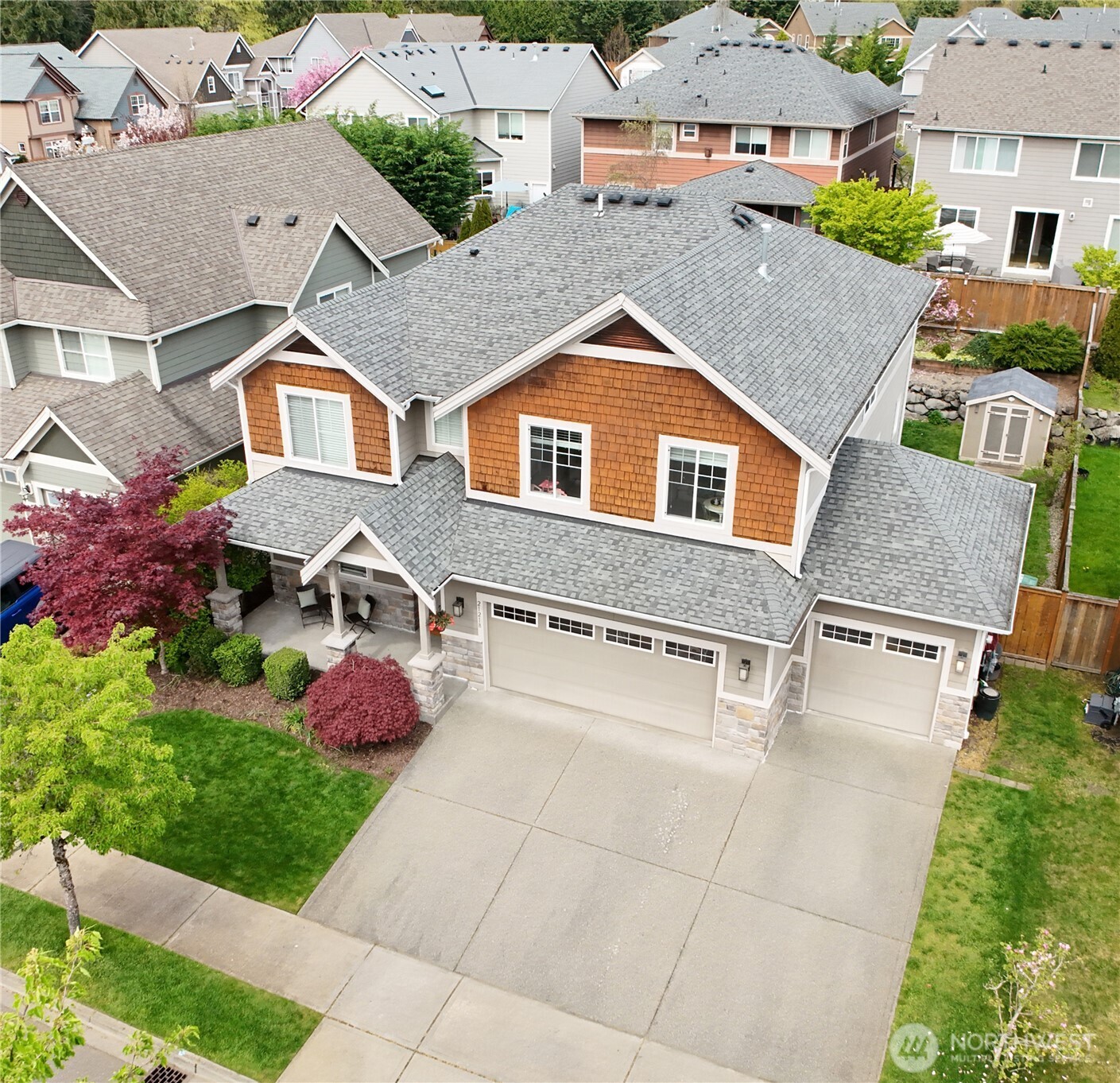 21218 SE 260th Street , Maple Valley, WA 98038
