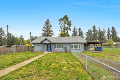 4307 103rd Place NE, Marysville, WA 98271 - Photo 2