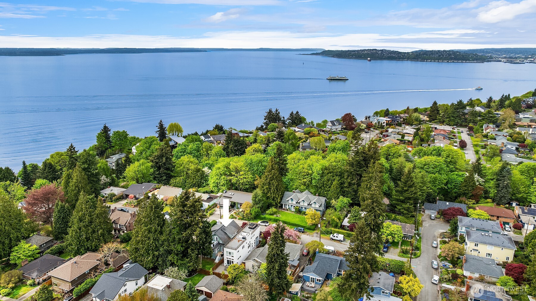 5023 SW Prince Street , Seattle, WA 98116