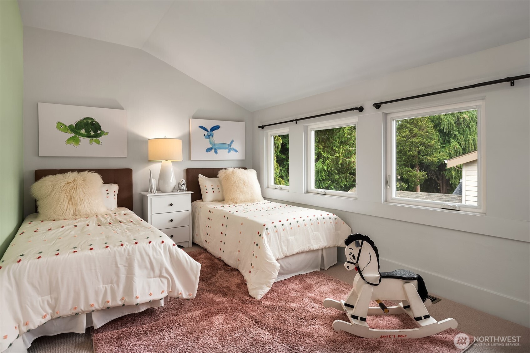 5023 SW Prince Street , Seattle, WA 98116