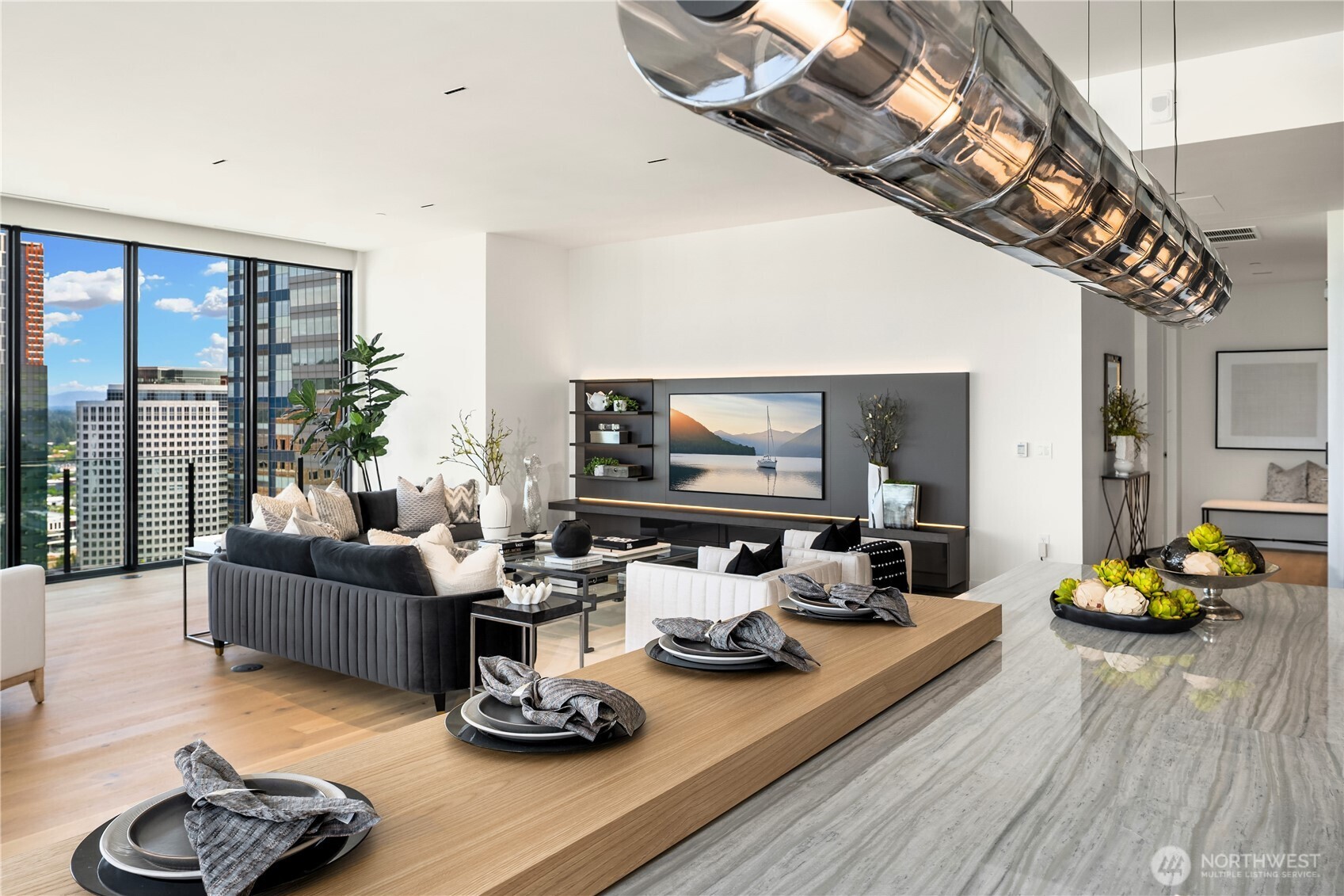 838 Avenue Square NE #2602, Bellevue, WA 98004