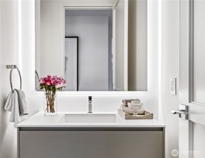 838 Avenue Square NE #2602, Bellevue, WA 98004 - Photo 18