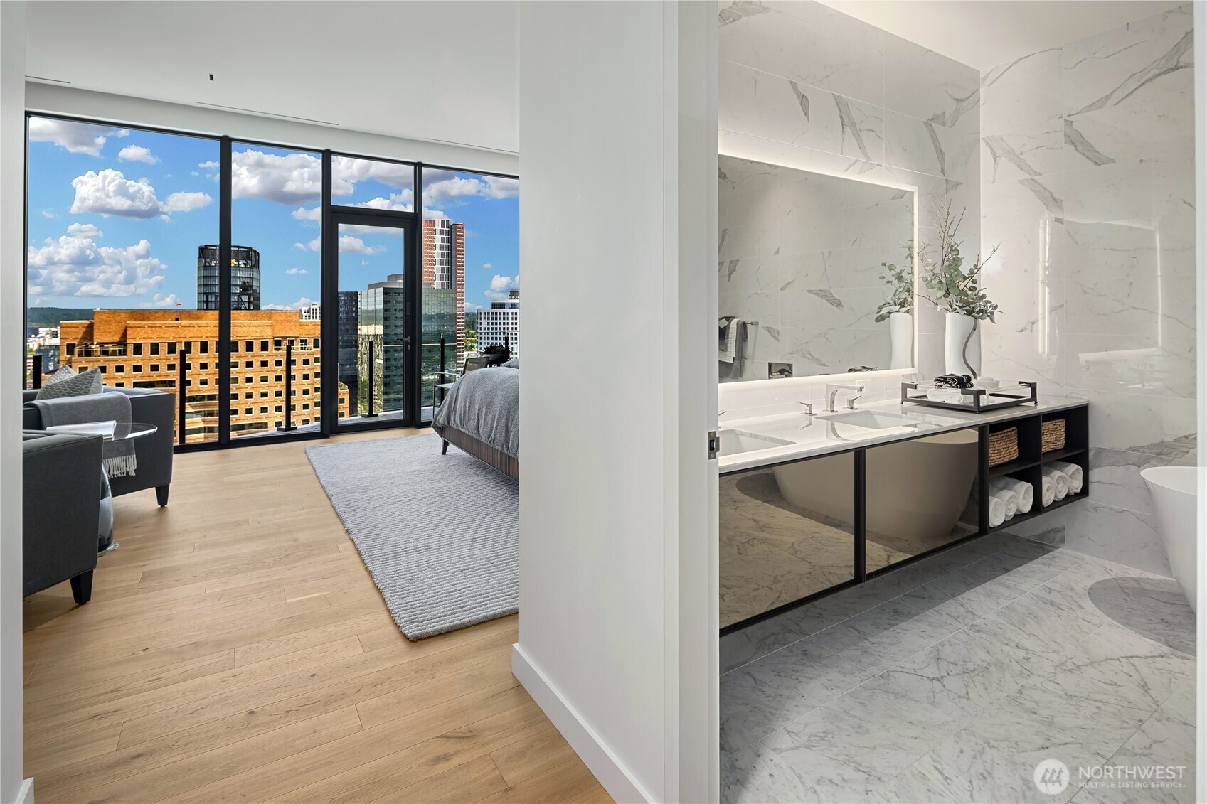 838 Avenue Square NE #2602, Bellevue, WA 98004