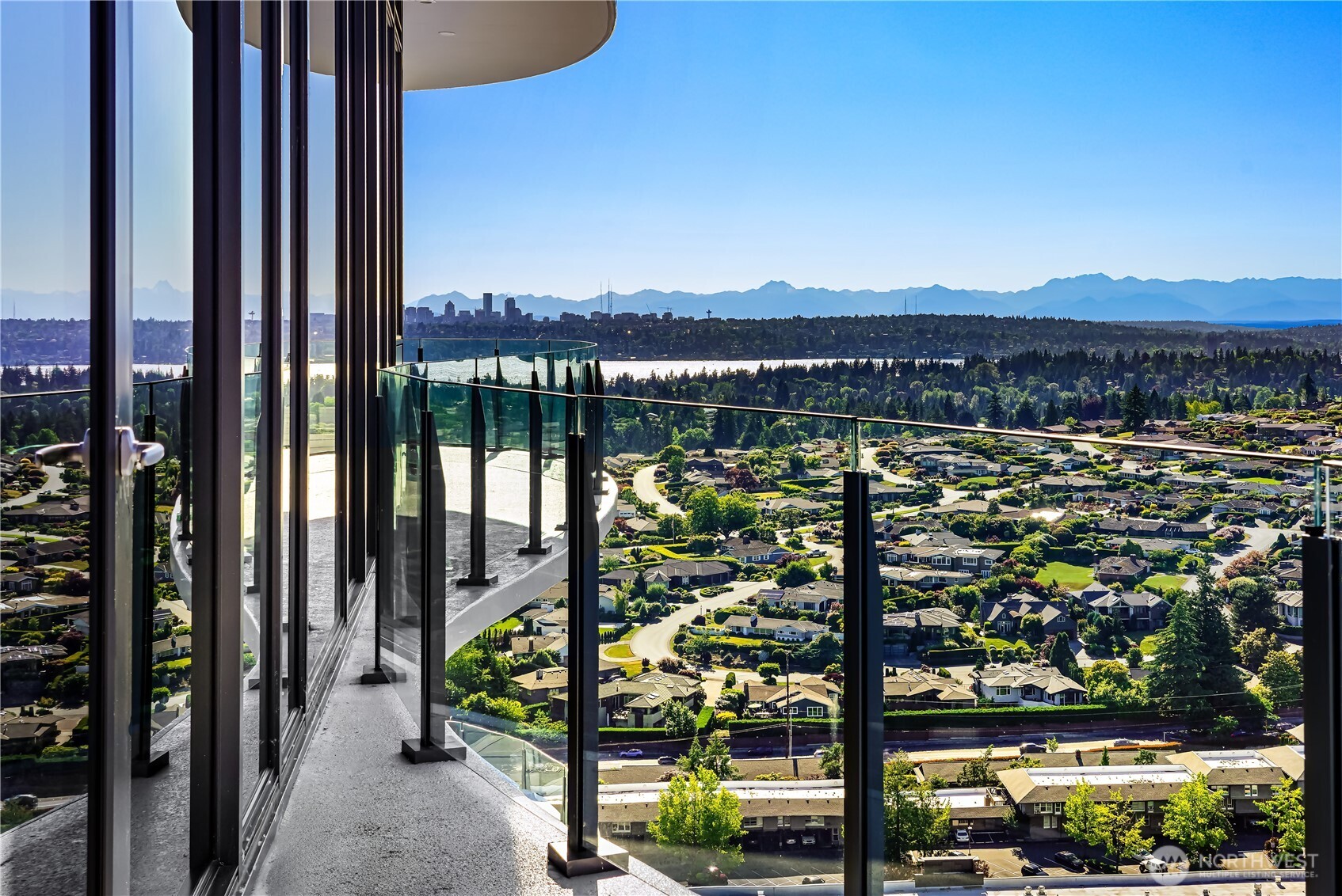 838 Avenue Square NE #2602, Bellevue, WA 98004