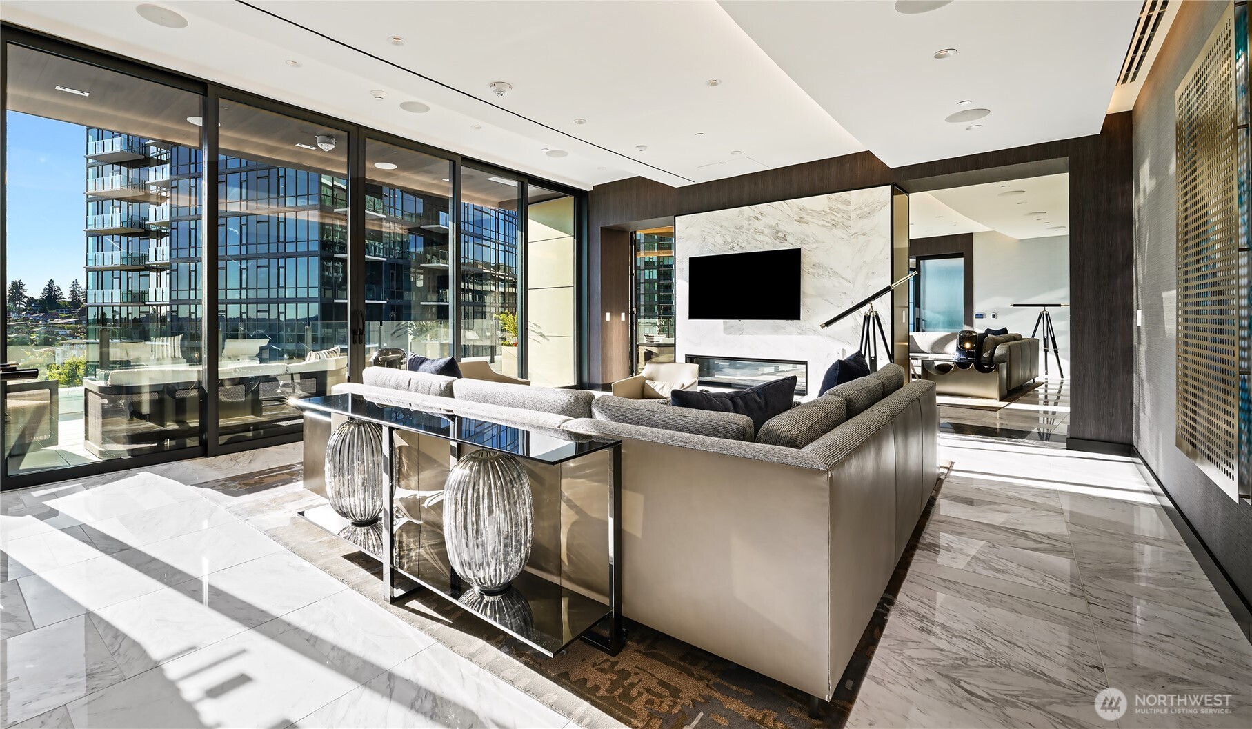 838 Avenue Square NE #2602, Bellevue, WA 98004