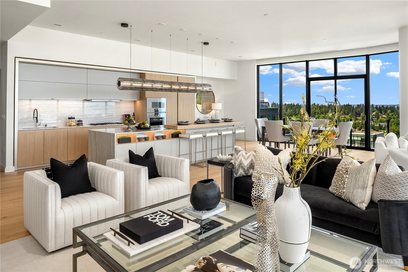 838 Avenue Square NE #2602, Bellevue, WA 98004