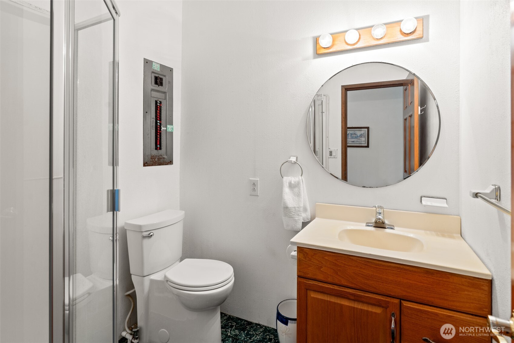 2481 SE Old Olympic Hwy , Shelton, WA 98584