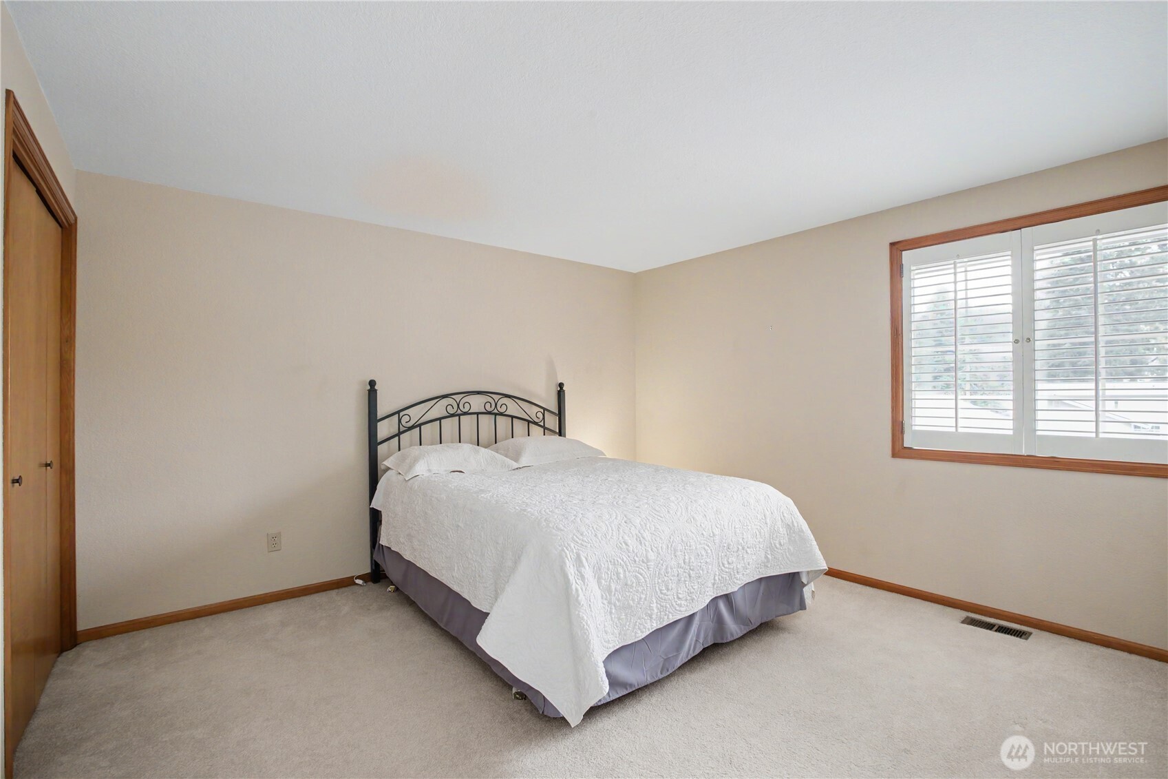 2537 Walnut Loop NW, Olympia, WA 98502