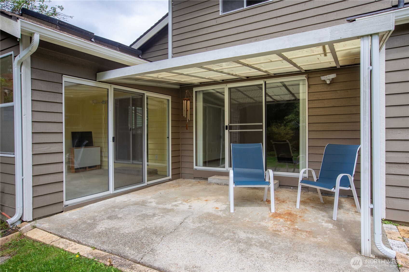 2537 Walnut Loop NW, Olympia, WA 98502