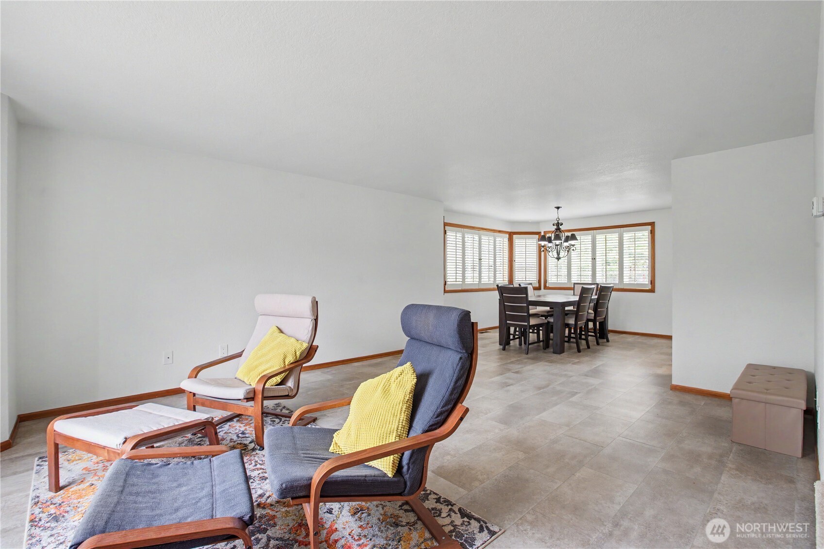 2537 Walnut Loop NW, Olympia, WA 98502