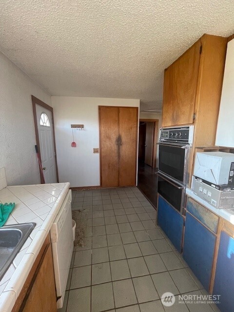 64 Lakeview Way , Brewster, WA 98812