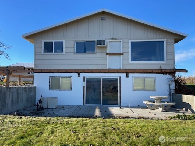 64 Lakeview Way , Brewster, WA 98812