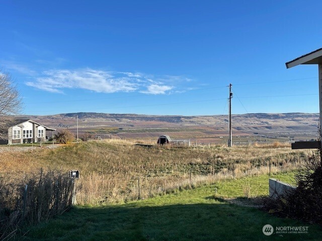 64 Lakeview Way , Brewster, WA 98812
