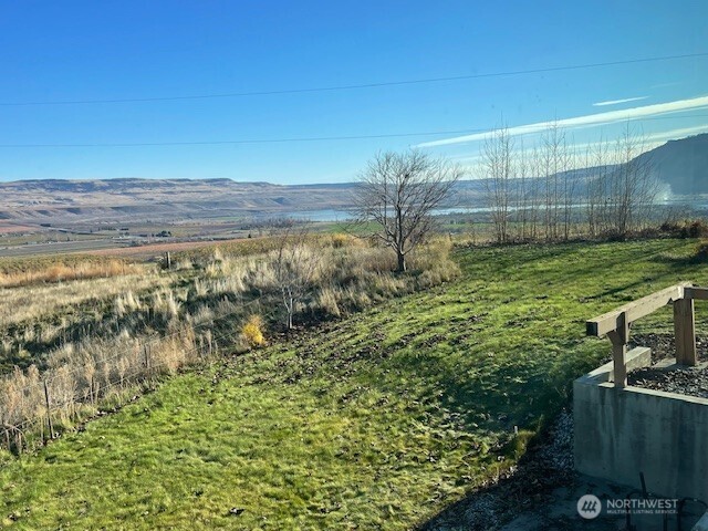 64 Lakeview Way , Brewster, WA 98812