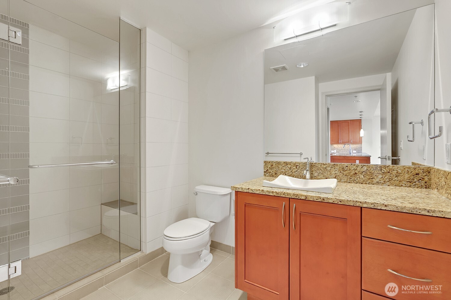 10650 NE 9th Place #1520, Bellevue, WA 98004