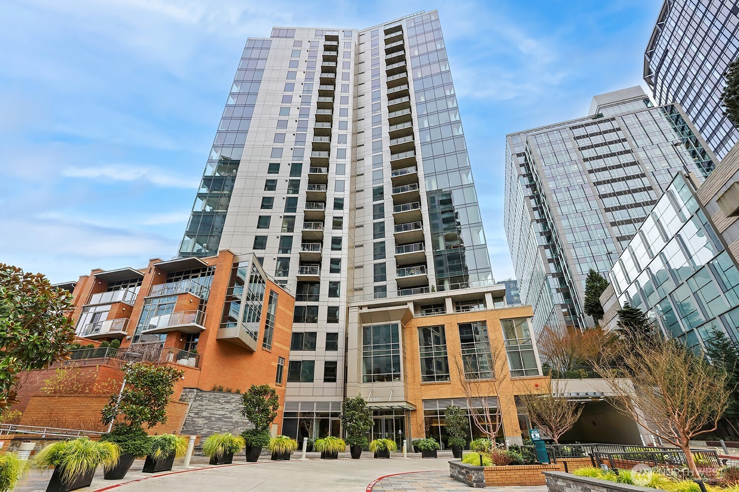 10650 NE 9th Place #1520, Bellevue, WA 98004