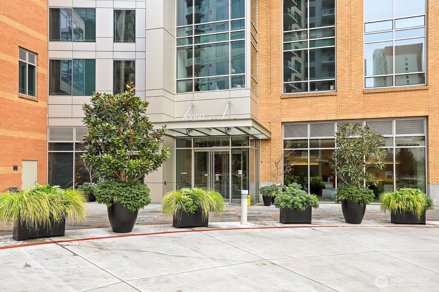 10650 NE 9th Place #1520, Bellevue, WA 98004