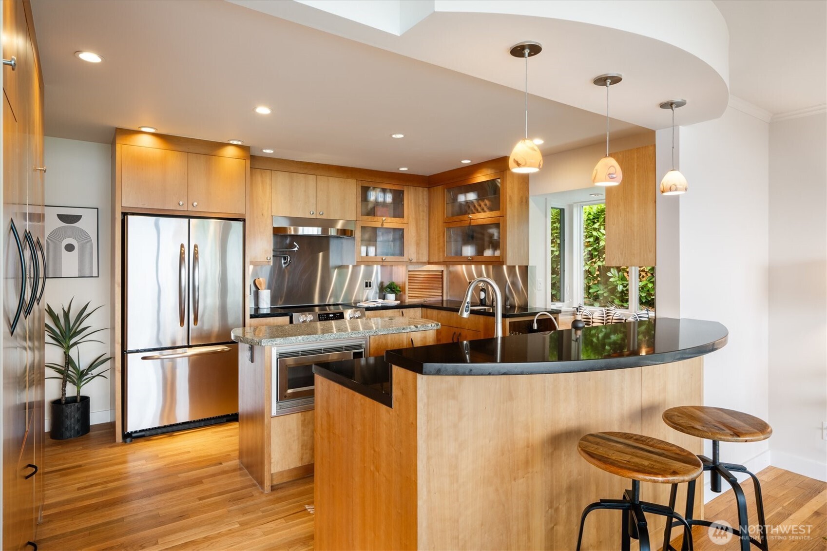 2530 Mount Claire Drive S, Seattle, WA 98144
