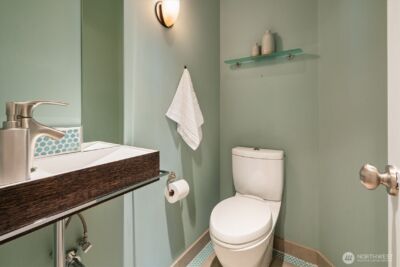 2530 Mount Claire Drive S, Seattle, WA 98144 - Photo 15