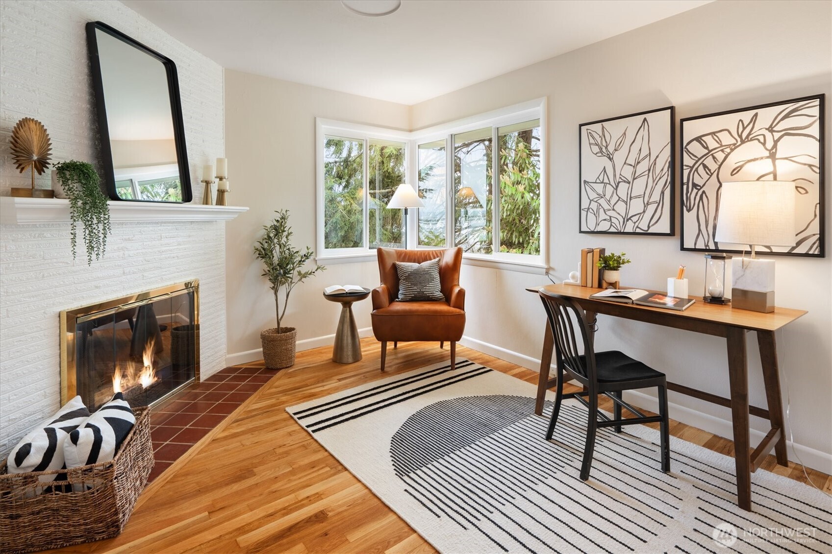 2530 Mount Claire Drive S, Seattle, WA 98144