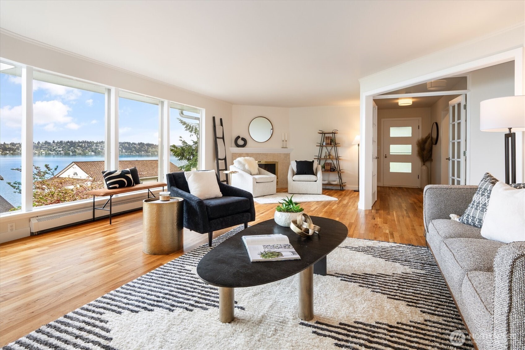 2530 Mount Claire Drive S, Seattle, WA 98144