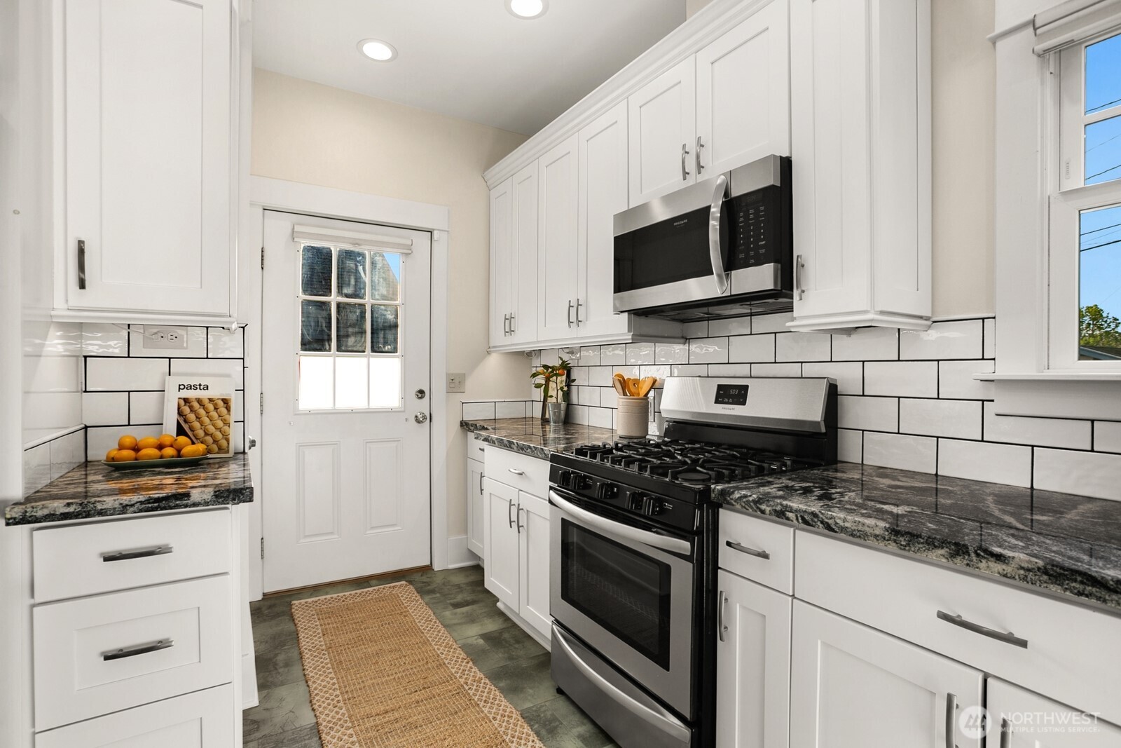 5119 Meridian Avenue N, Seattle, WA 98103