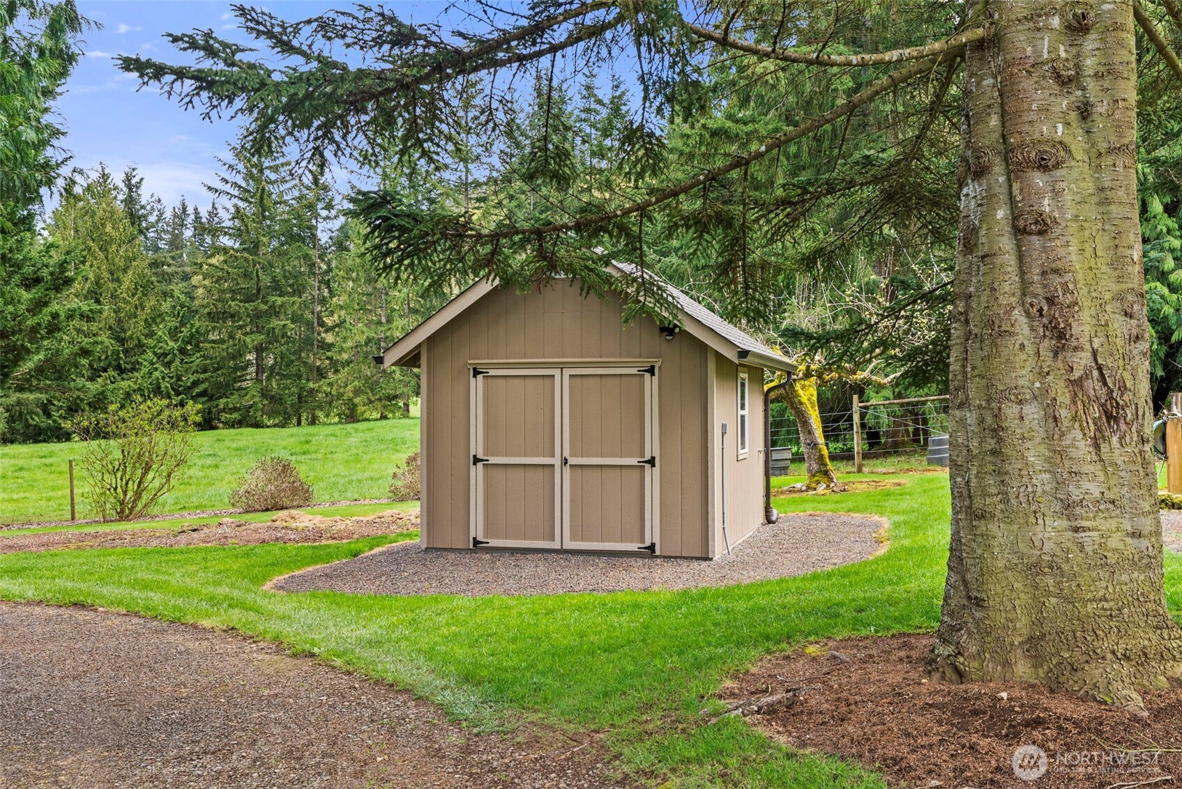 213 Bowen Road , Mossyrock, WA 98564