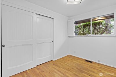 12121 NE 66th Street , Kirkland, WA 98033 - Photo 17