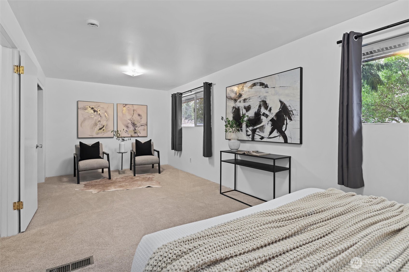 12121 NE 66th Street , Kirkland, WA 98033