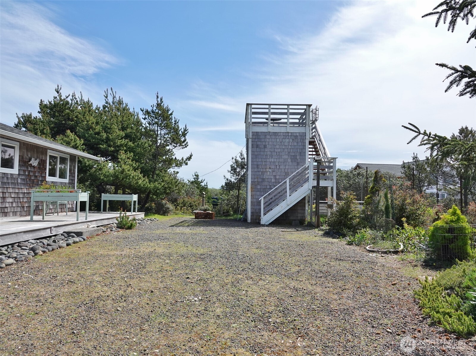 1056 1057 Greenview Avenue SW, Ocean Shores, WA 98569