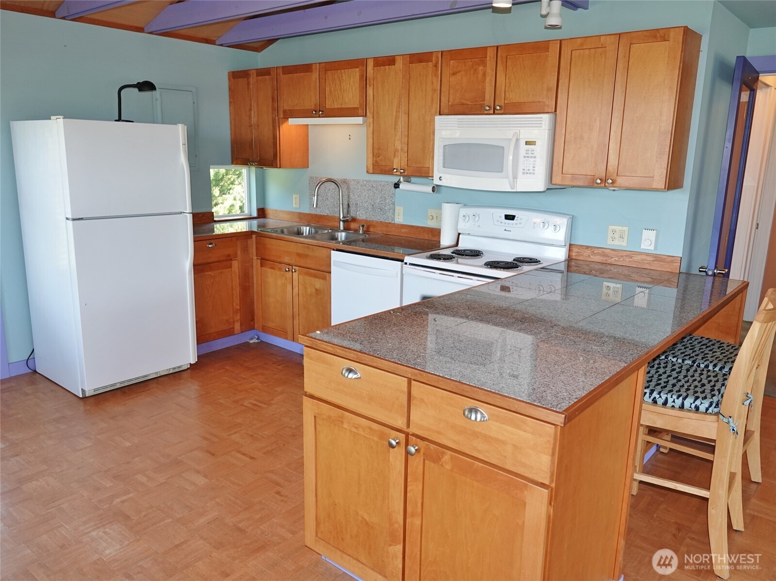 1056 1057 Greenview Avenue SW, Ocean Shores, WA 98569