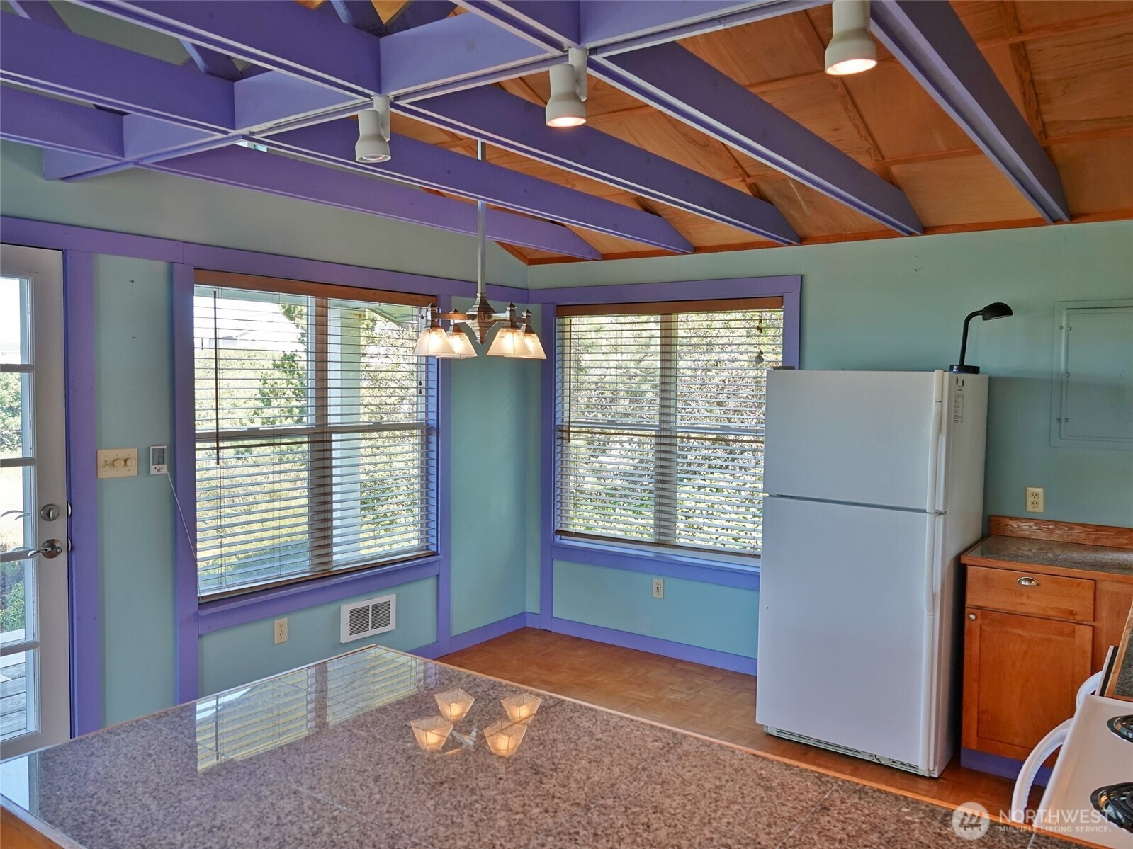 1056 1057 Greenview Avenue SW, Ocean Shores, WA 98569