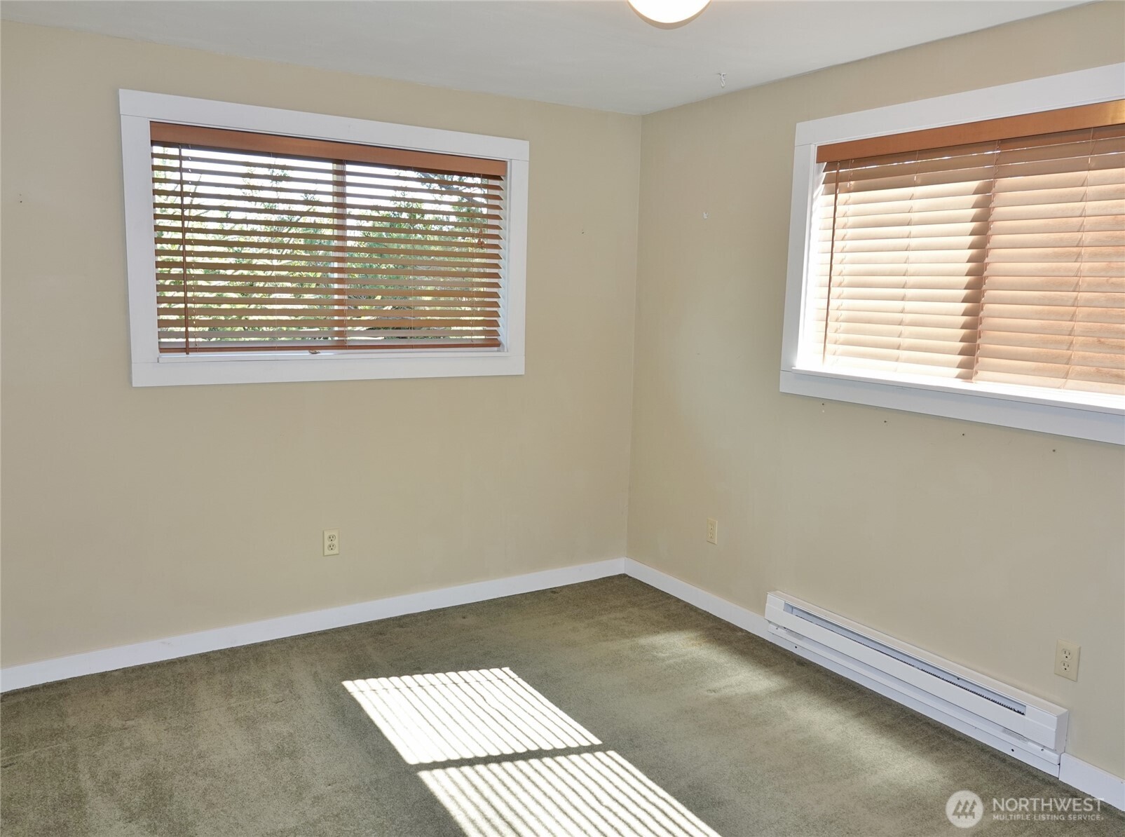 1056 1057 Greenview Avenue SW, Ocean Shores, WA 98569