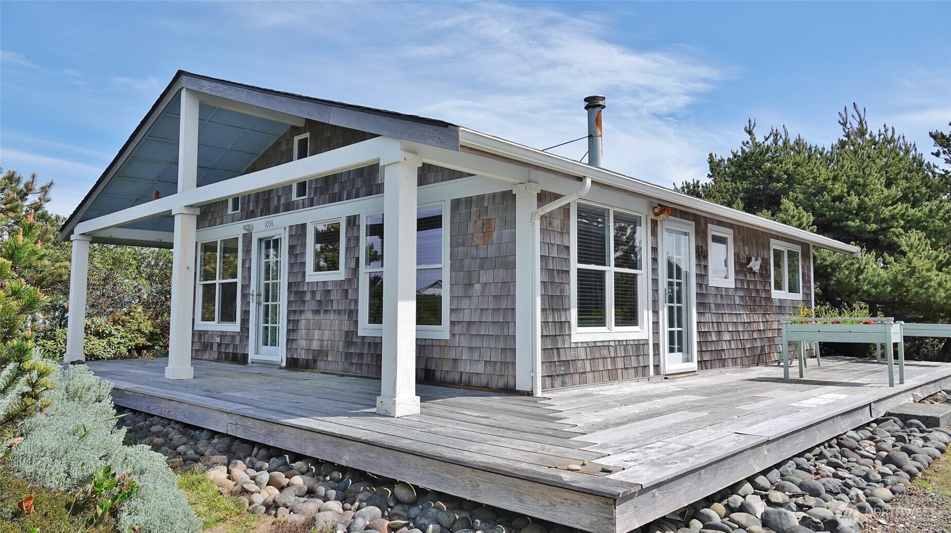 1056 1057 Greenview Avenue SW, Ocean Shores, WA 98569