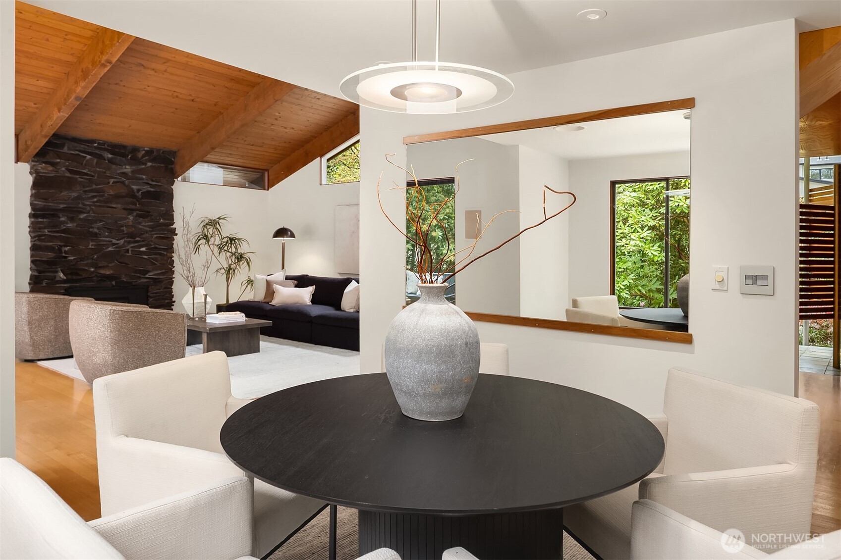 10020 NE 27th Street , Bellevue, WA 98004