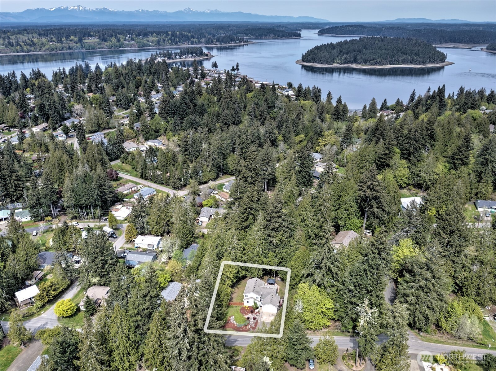 2412 Westwind Drive NW, Olympia, WA 98502