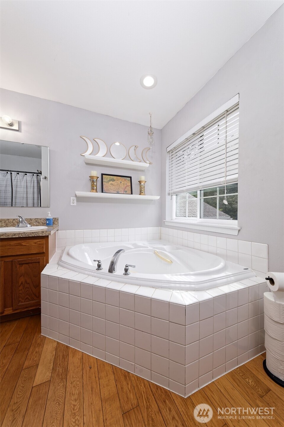 2412 Westwind Drive NW, Olympia, WA 98502