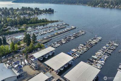 3911 Lake Washington Boulevard SE #B10, Bellevue, WA 98006 - Photo 2