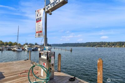 3911 Lake Washington Boulevard SE #B10, Bellevue, WA 98006 - Photo 24