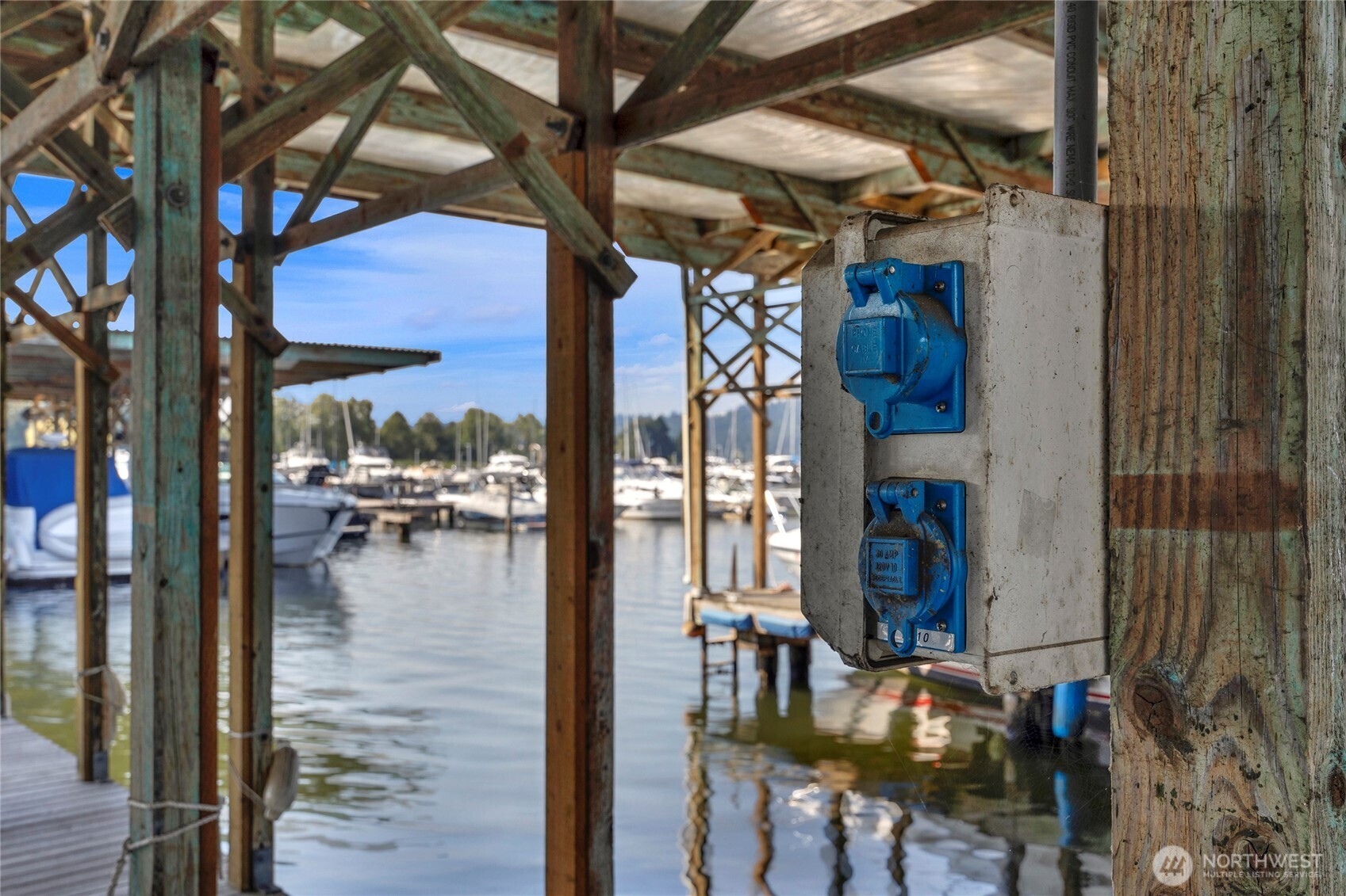3911 Lake Washington Boulevard SE #B10, Bellevue, WA 98006
