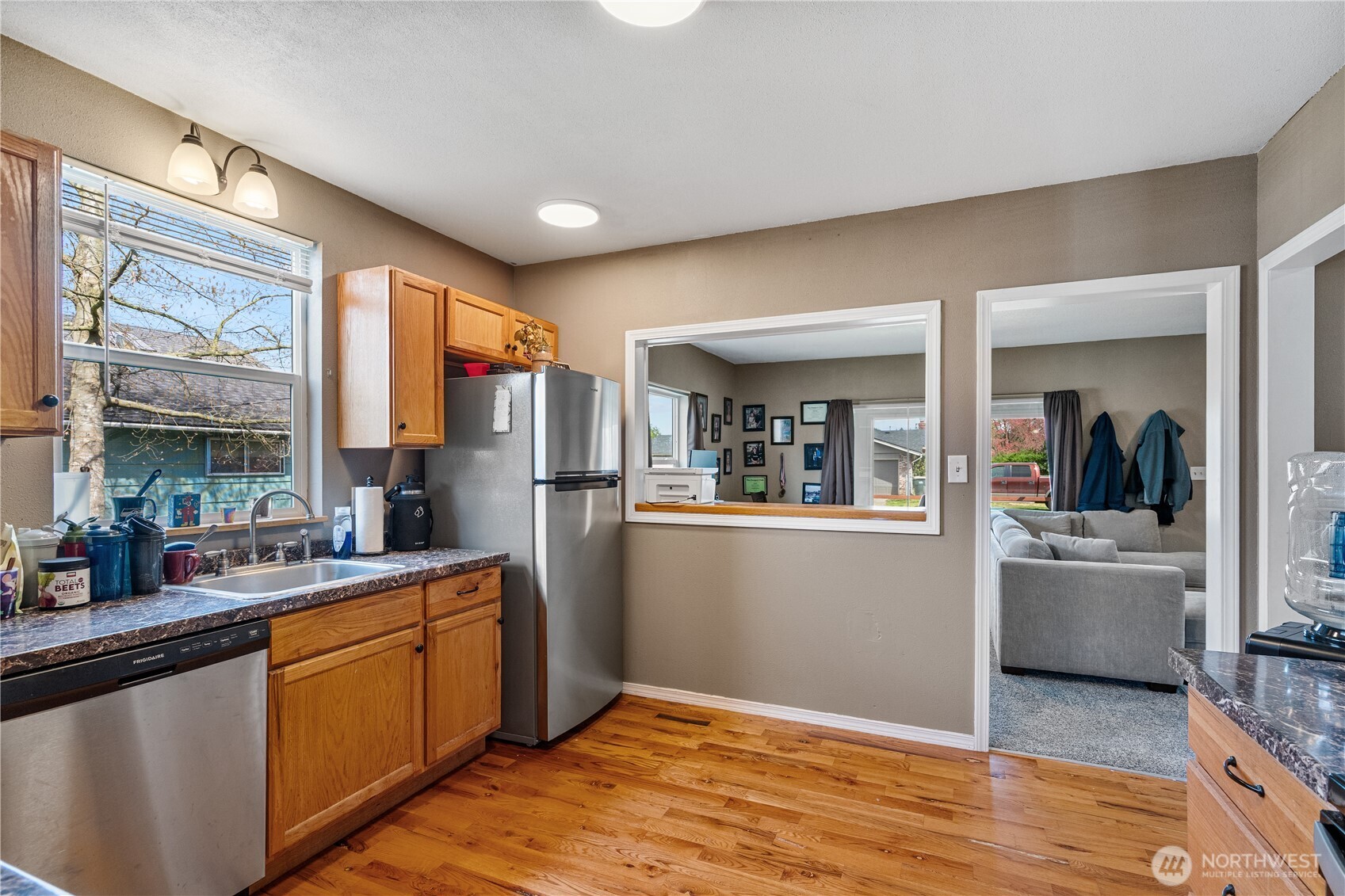 821 Marsh Avenue , Centralia, WA 98531