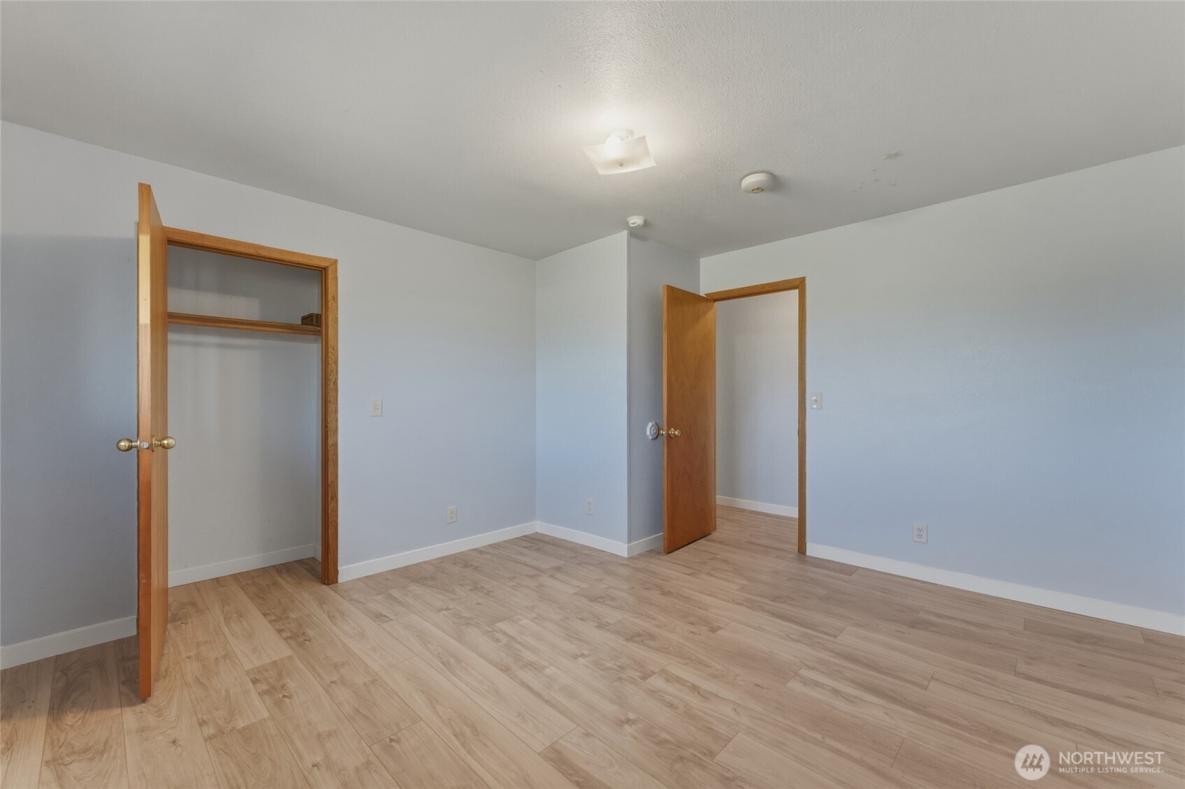 1934 S College Ave , College Place, WA 99324