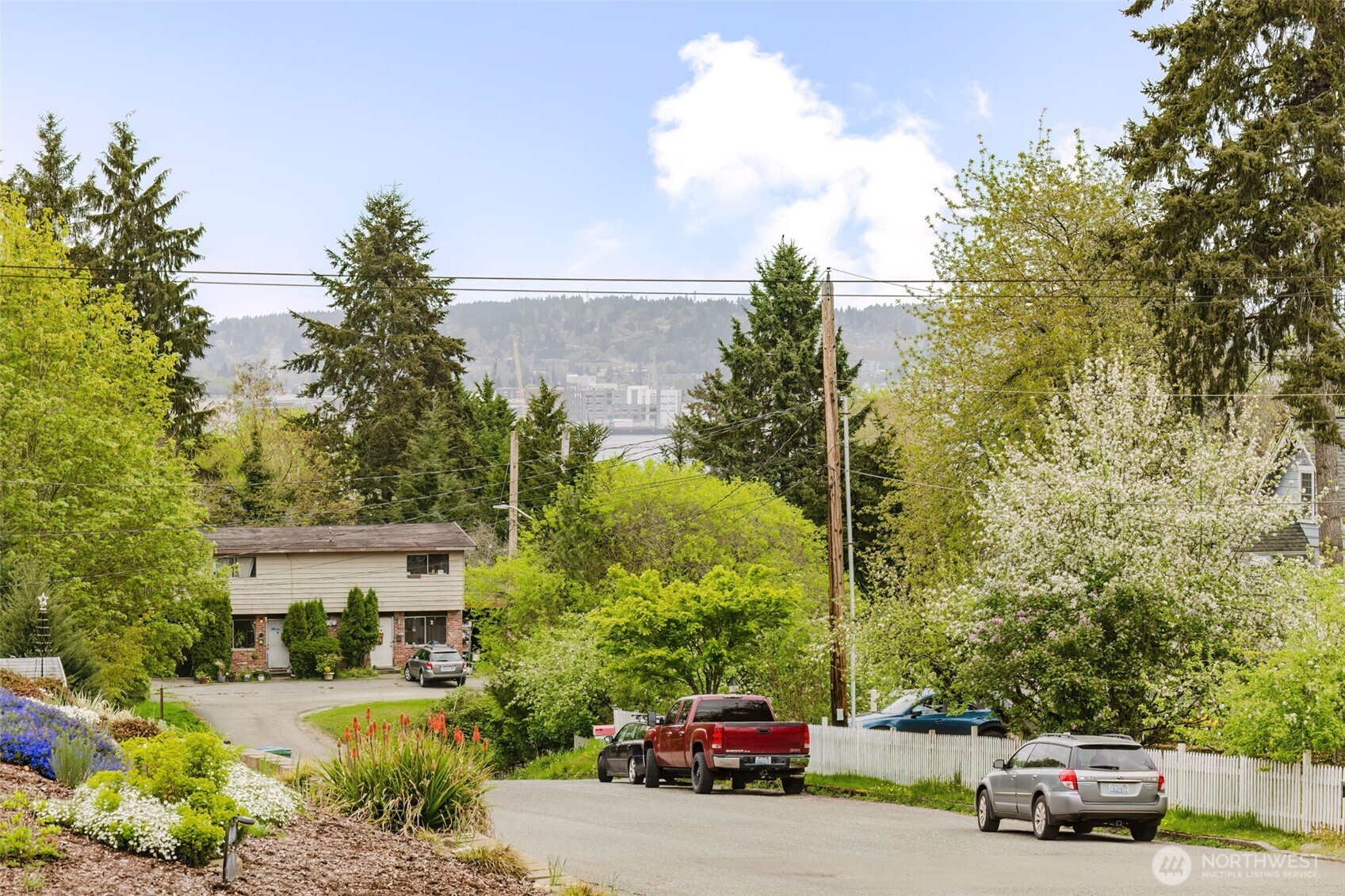114 Kendall Street , Port Orchard, WA 98366