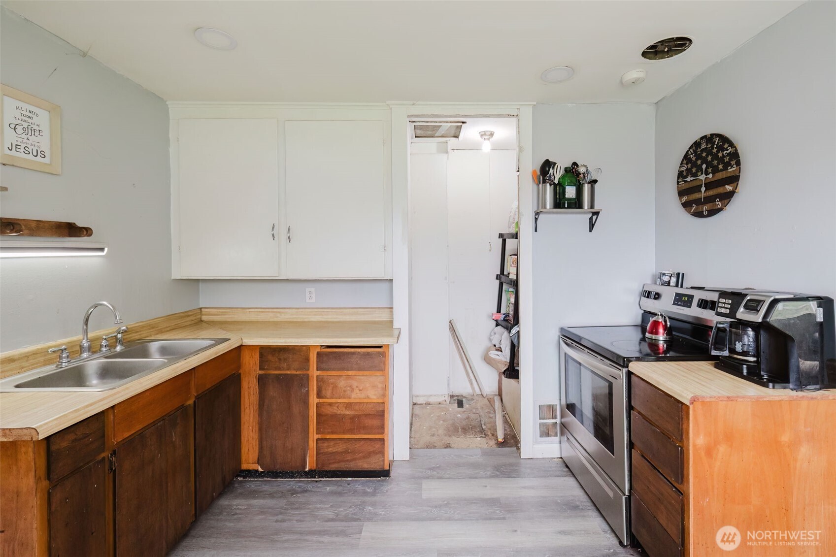 114 Kendall Street , Port Orchard, WA 98366