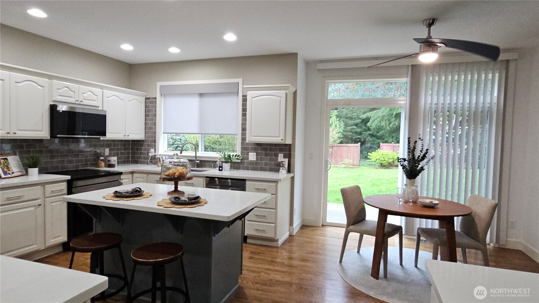 1822 41st Street NW, Gig Harbor, WA 98335